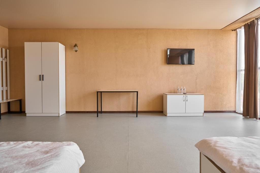 7Days Hotel Алматы Экстерьер фото